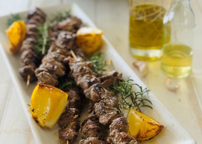 Lamb souvlaki skewers - serves 2-3